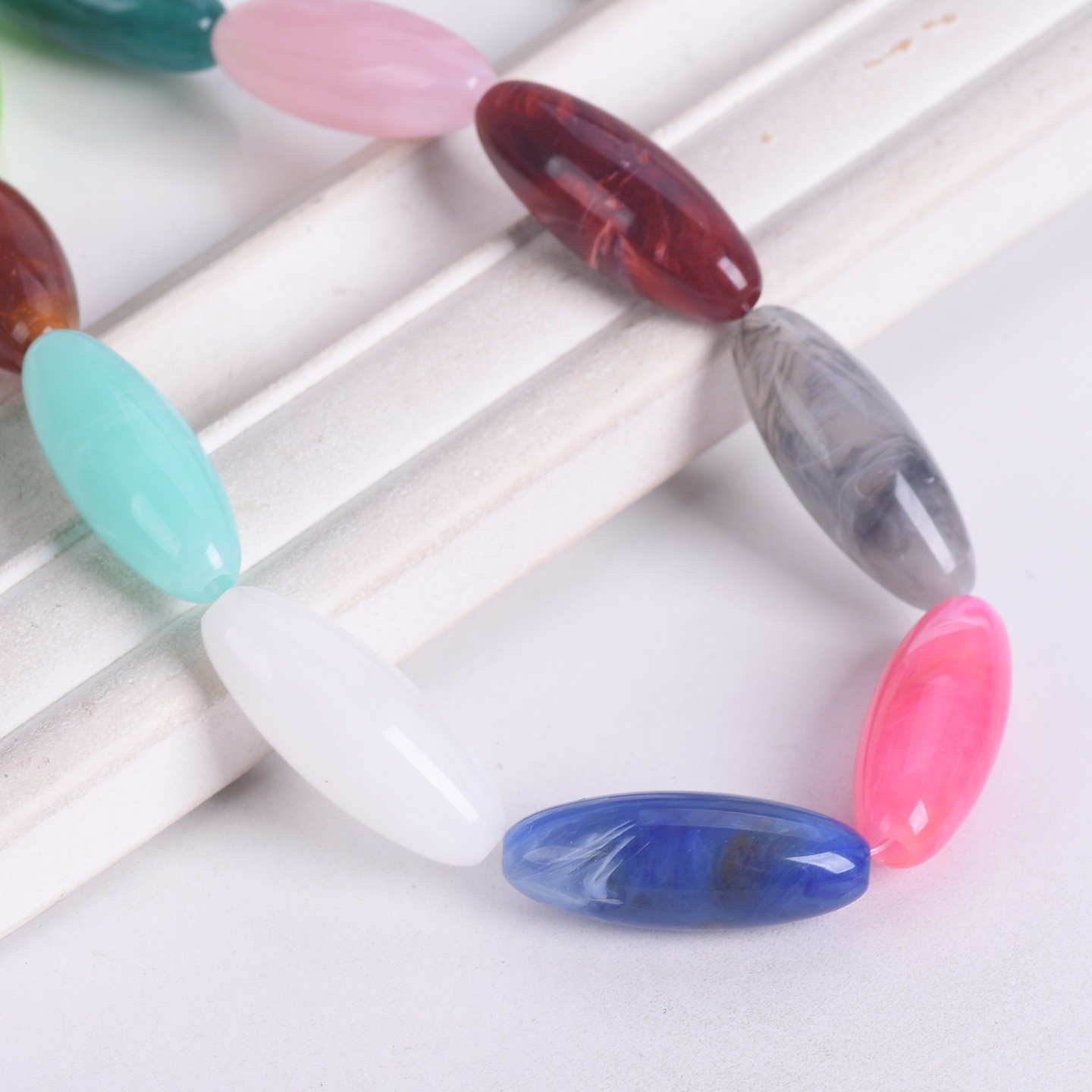 10 個ラグビーオーバル形状 31 × 12 ミリメートル大 - Vintage Collectible Marbles のレビューと価格