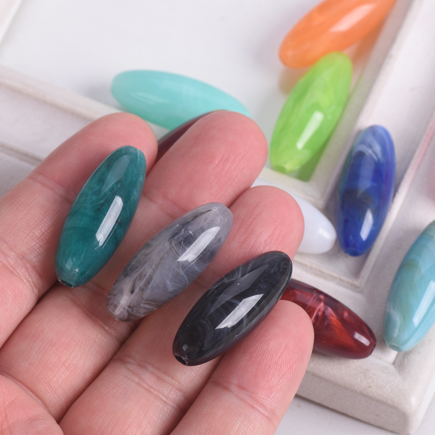 10 個ラグビーオーバル形状 31 × 12 ミリメートル大 - Vintage Collectible Marbles のレビューと価格